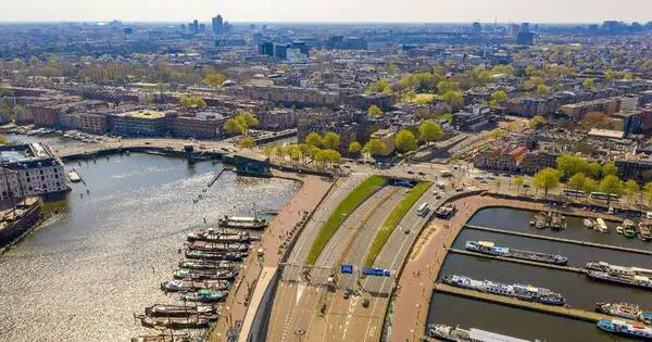 rsz aerial view amsterdam