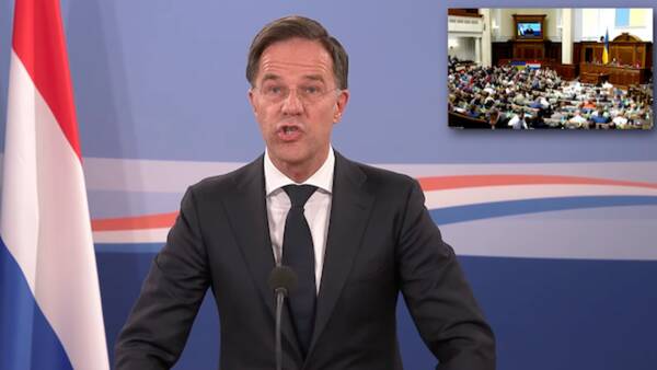 مارك روته يلقي كلمة أمام البرلمان الأوكراني