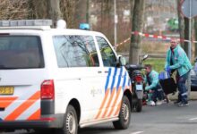 إمرأة وإصابة اثنين آخرين بجروح بحادثة طعن في مدينة دلفت الهولندية