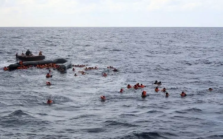 اللاجئين والمهاجرين - قوارب الموت البحر الأبيض