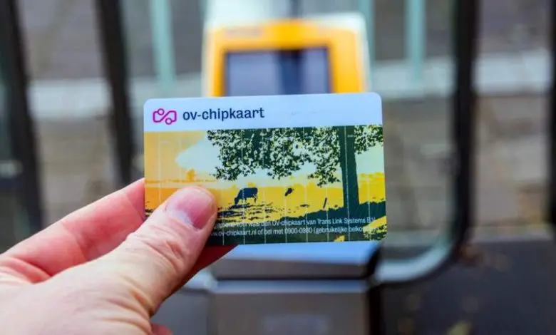 بطاقة المواصلات العامة في هولندا OV-chipkaart