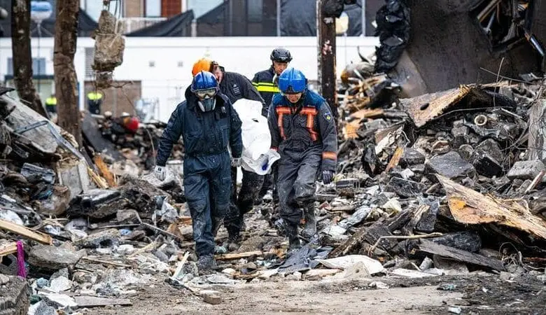 عمال الإنقاذ يعثرون على الجثة الثانية وبقايا بشرية بعد يومين من انفجار روتردام