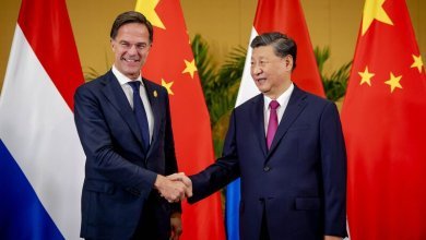رئيس الوزراء الهولندي مارك روته والرئيس الصيني شي جين بينغ