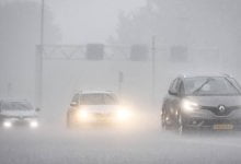 عواصف رعدية وأمطار غزيرة