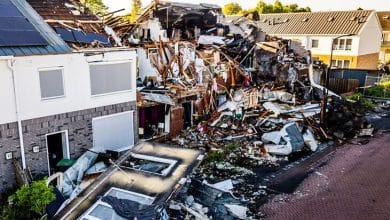 حريق مدمر يلتهم مجمعاً سكنياً في ديدام الهولندية